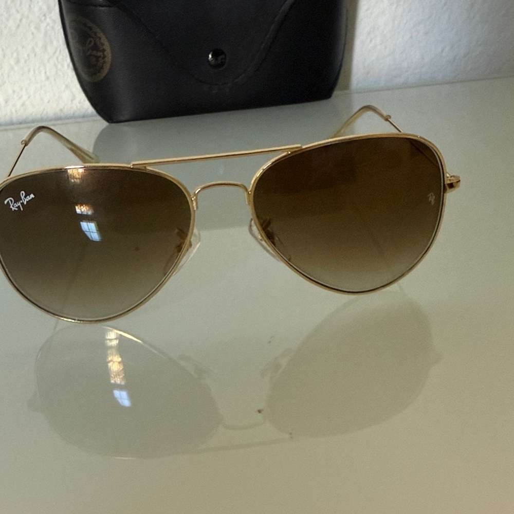 Ray-Ban Aviator Gold Frame Sunglasses with Brown Lenses - Picture 3 of 6